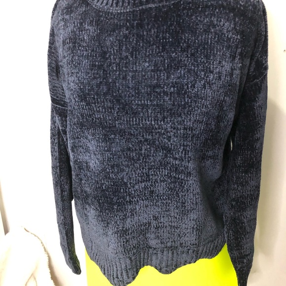 NAVY BLUE SOFT COZY YARM CREW NECK SWEATER TOP - Picture 5 of 6